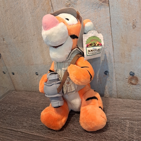 Disney Other - Walt Disney World Animal Kingdom Safari Jungle Explorer Tigger Plush Toy Vintage